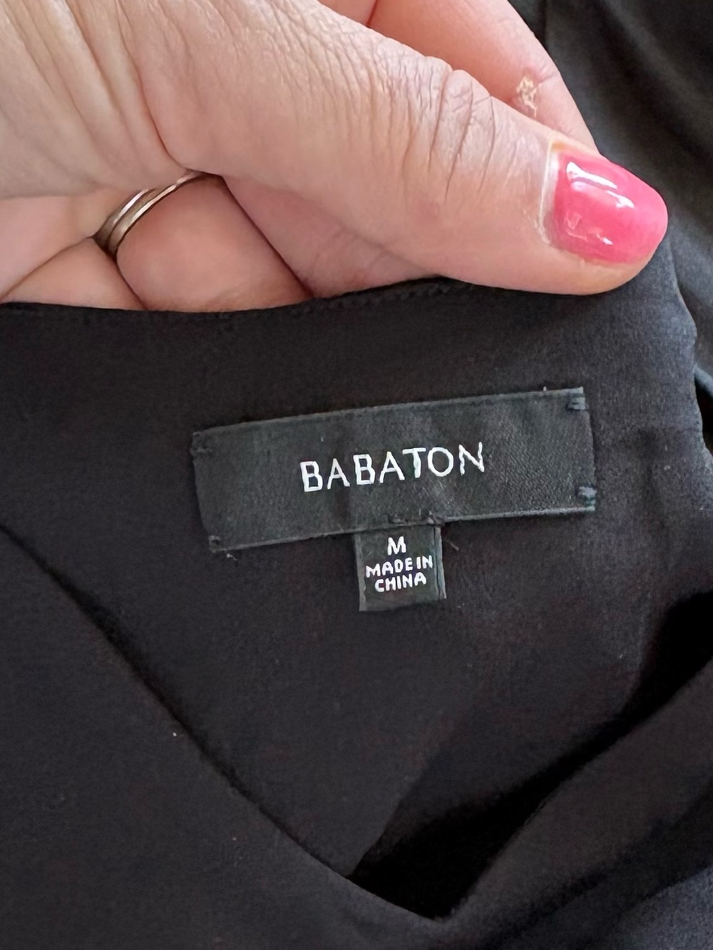 Aritzia Babaton Everly Black Camisole SZ M - Picture 4 of 4